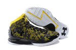 Under Armour Women's Curry 2 MVP Basketball Sneakers